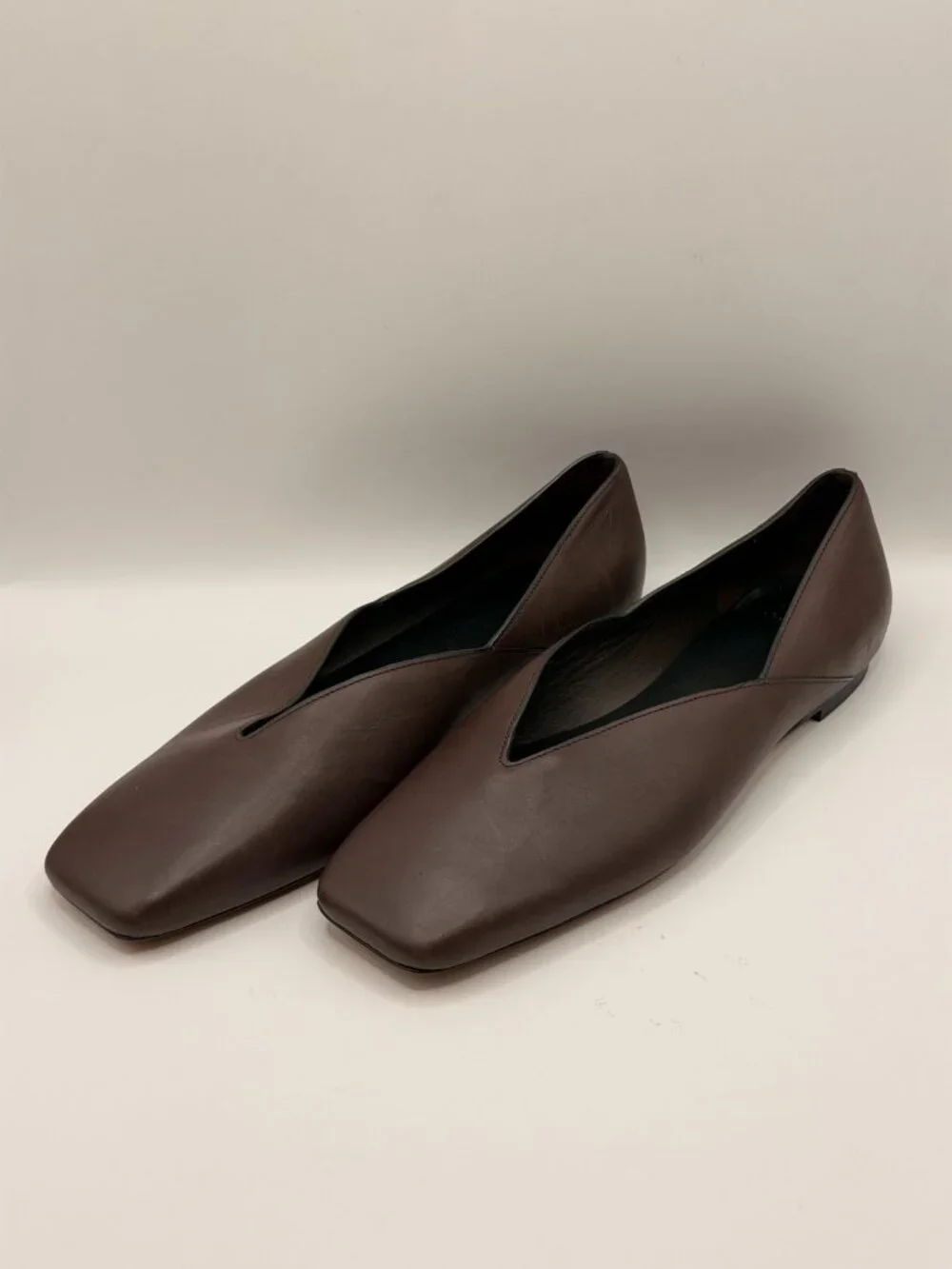 Vince Women's Carmen Chocolate Brown Flats Sz 6.5 M